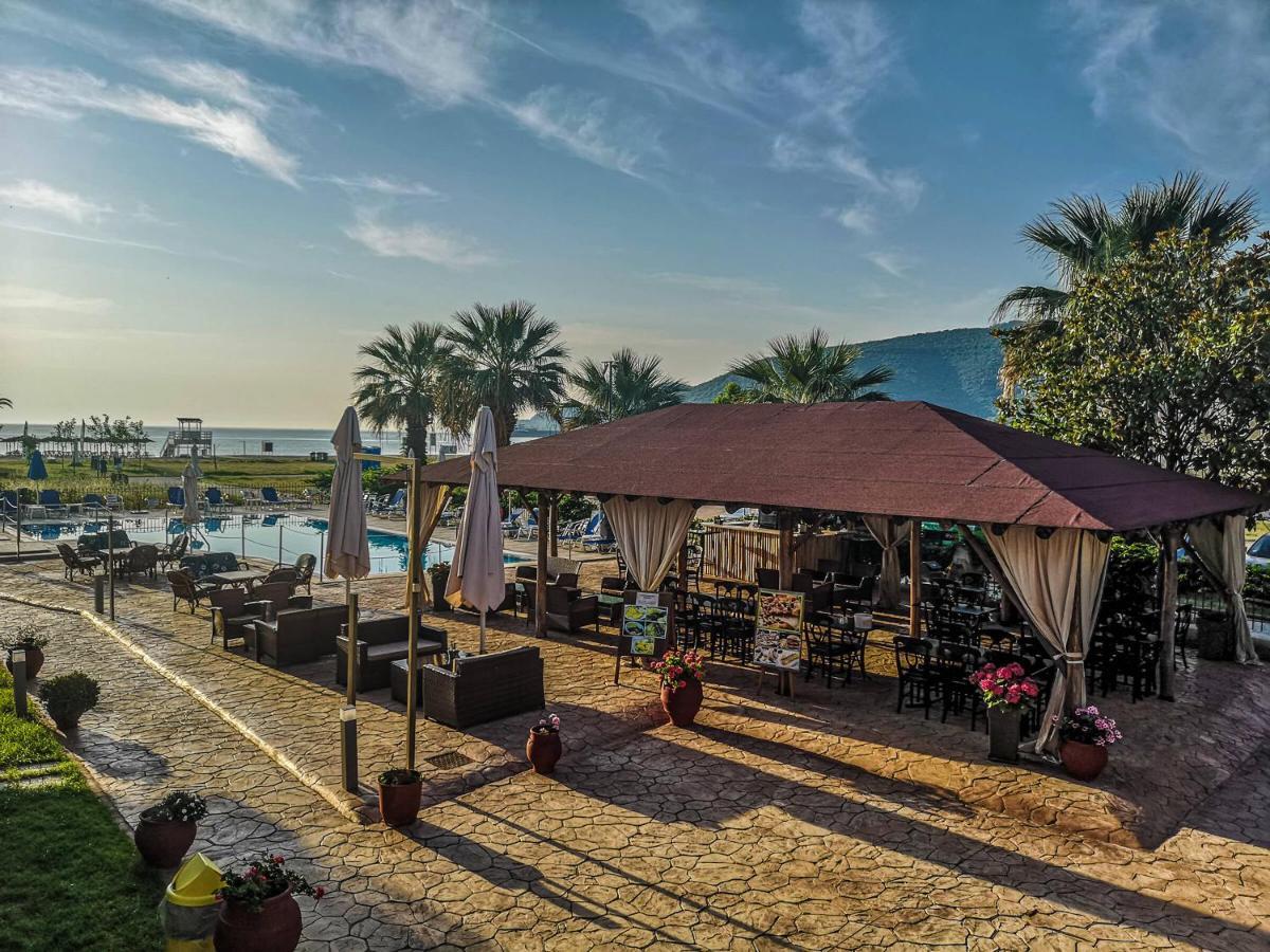 Rihios Hotel Stavros  Exteriér fotografie
